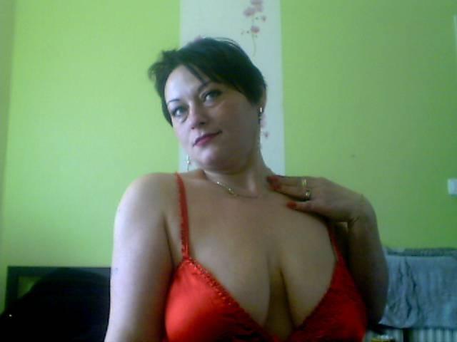 Amateur Mature Webcam