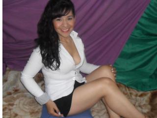 DouxEtoileLatin - Live porn & sex cam - Img 1