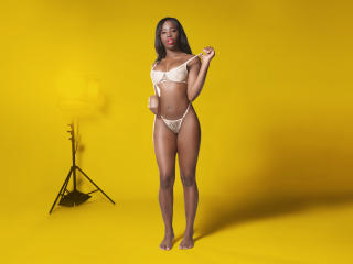NiaWilliamss Xlove Webcam Model - Profile & Free Live Sex Show ...
